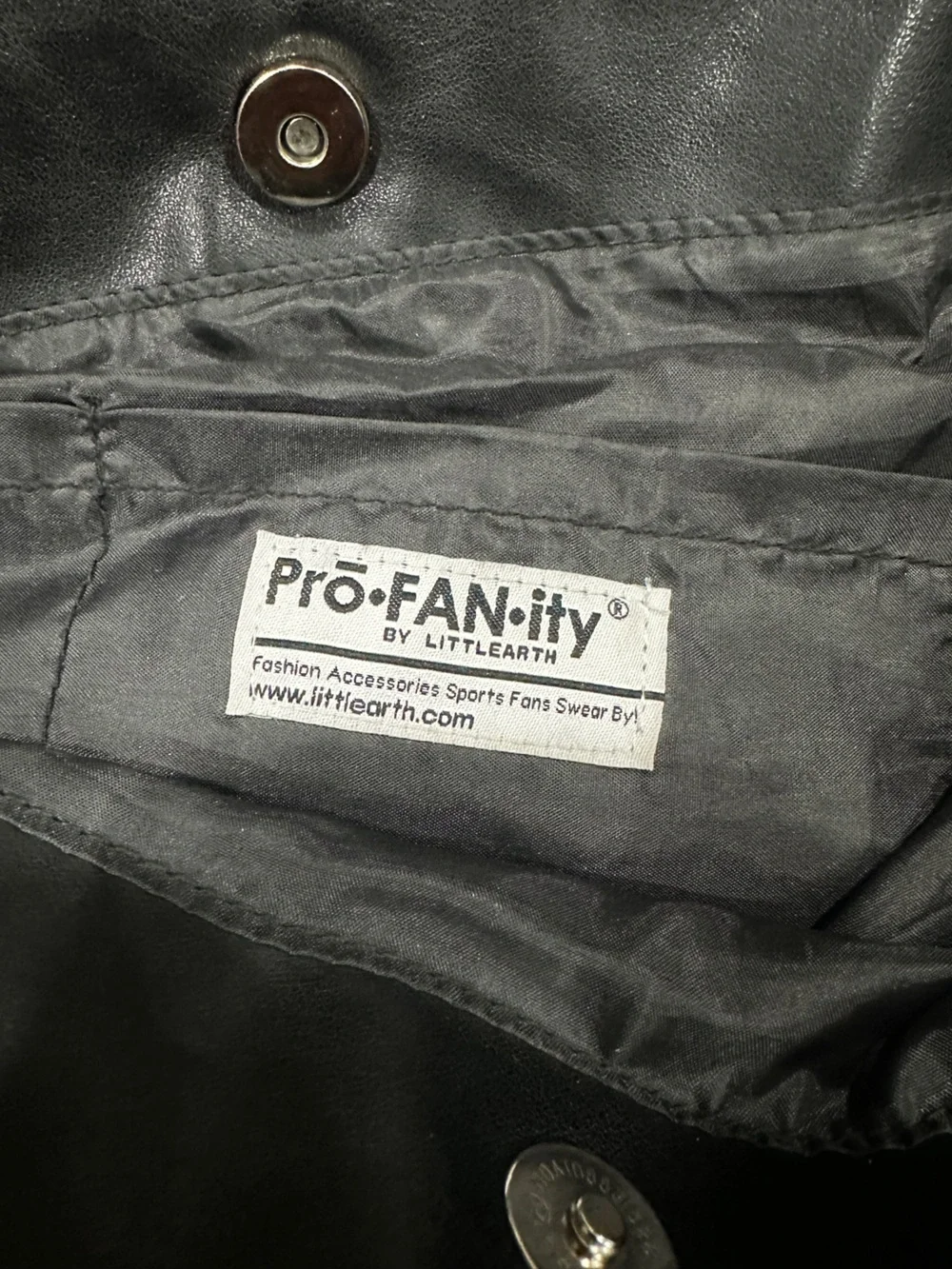 Men's Pants Subcategory Identification